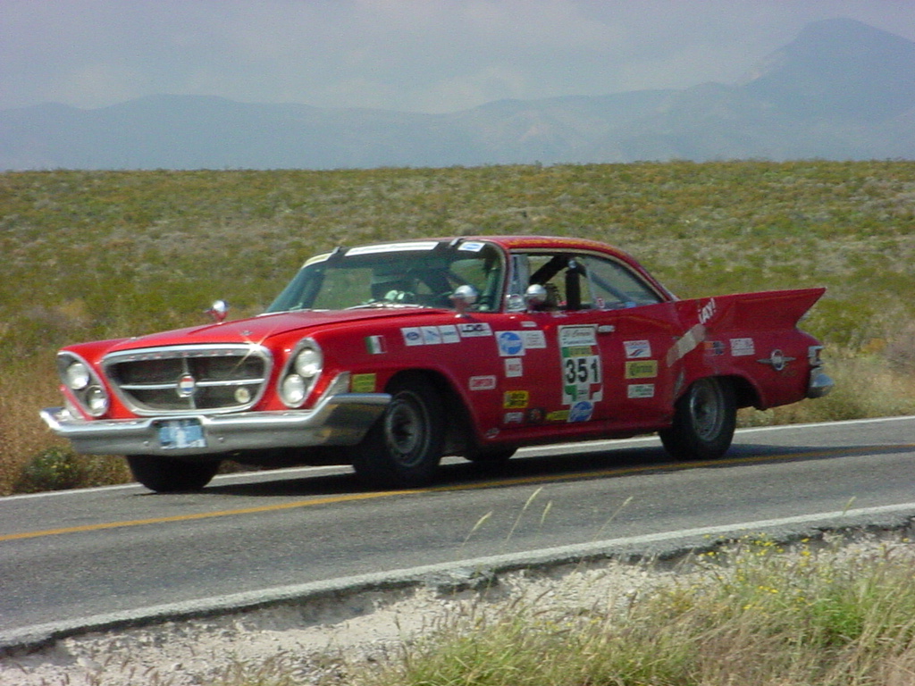 Chrysler 300 race car #5