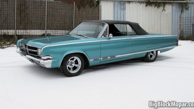 1965 Chrysler 300 convertible - Winter scene