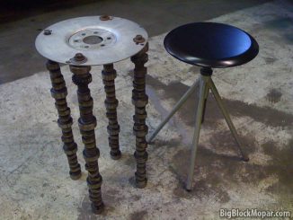 Camshaft stool