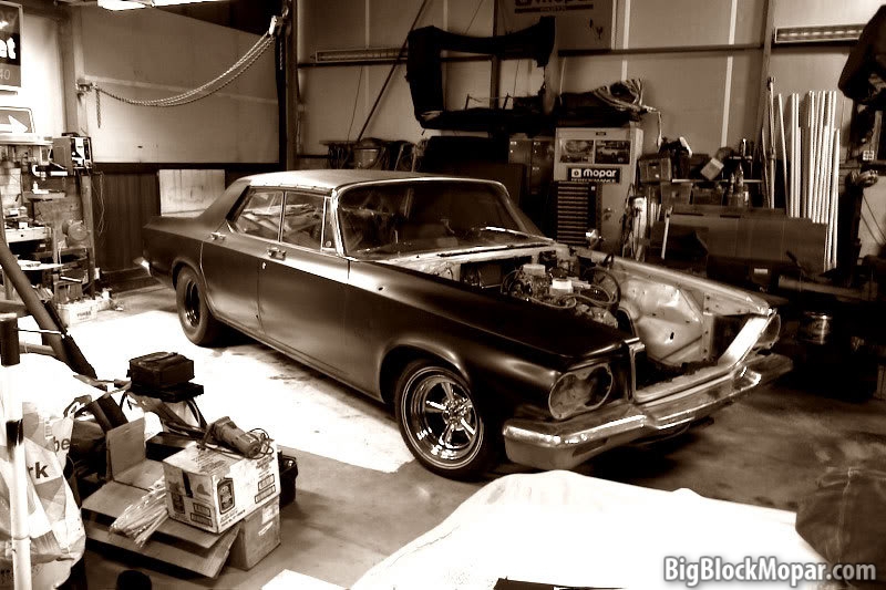 1964 Chrysler NewYorker Salon - sepia